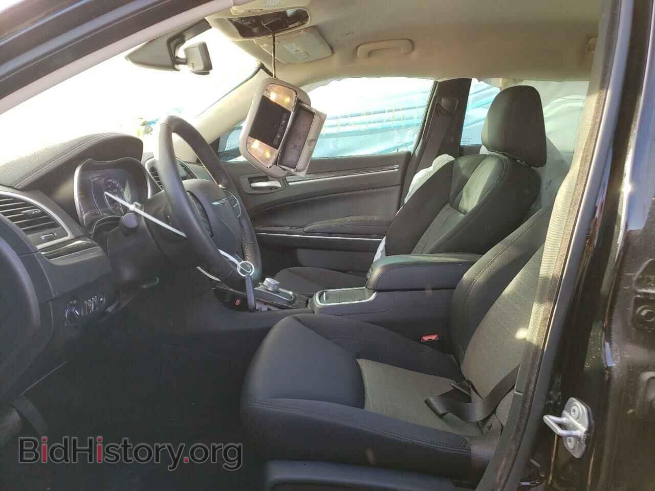 2021 CHRYSLER 300 - VIN: 2C3CCAAG5MH602467 - Фото 7