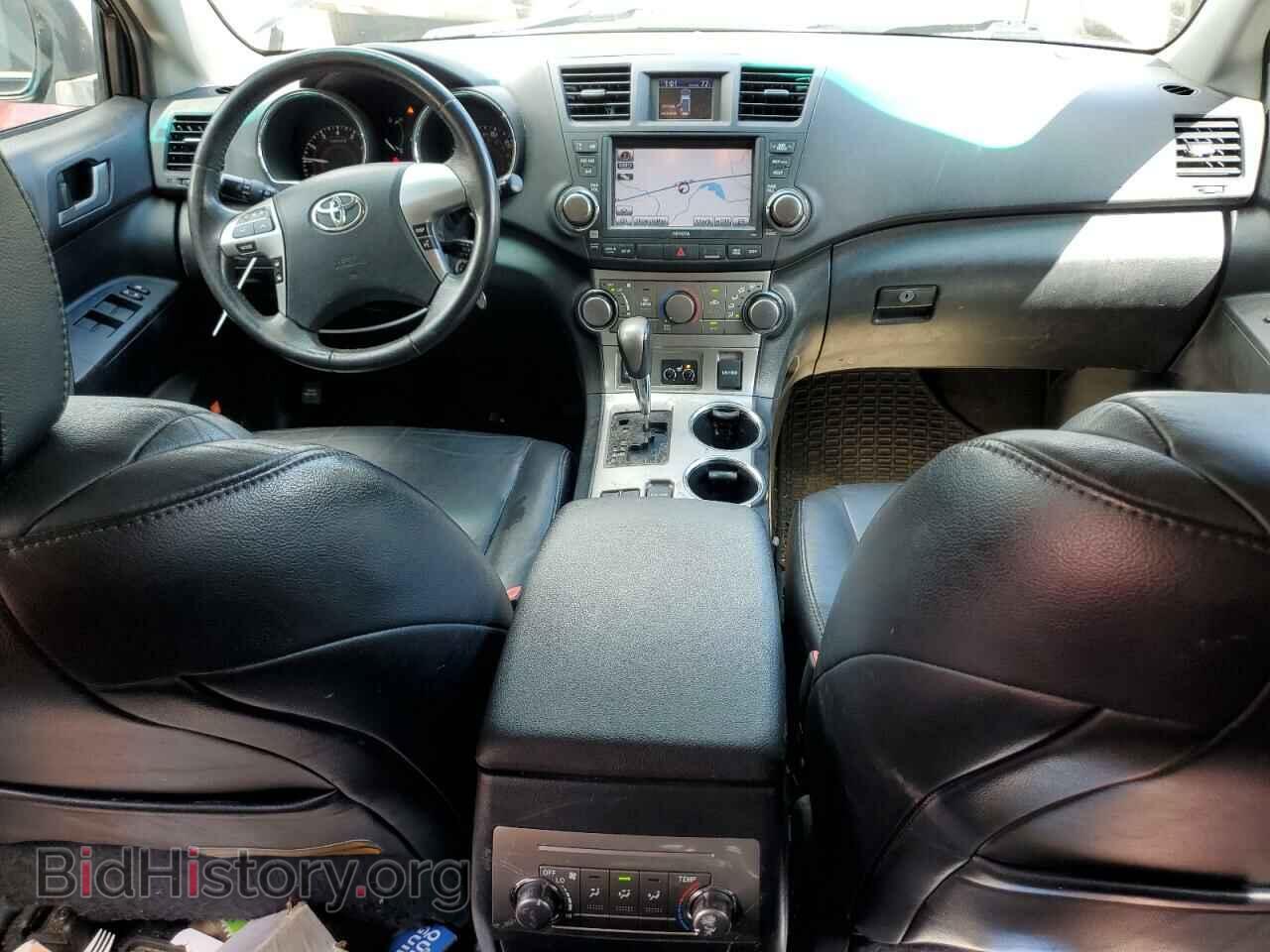 2012 TOYOTA HIGHLANDER - VIN: 5TDBK3EH4CS157549 - Фото 8