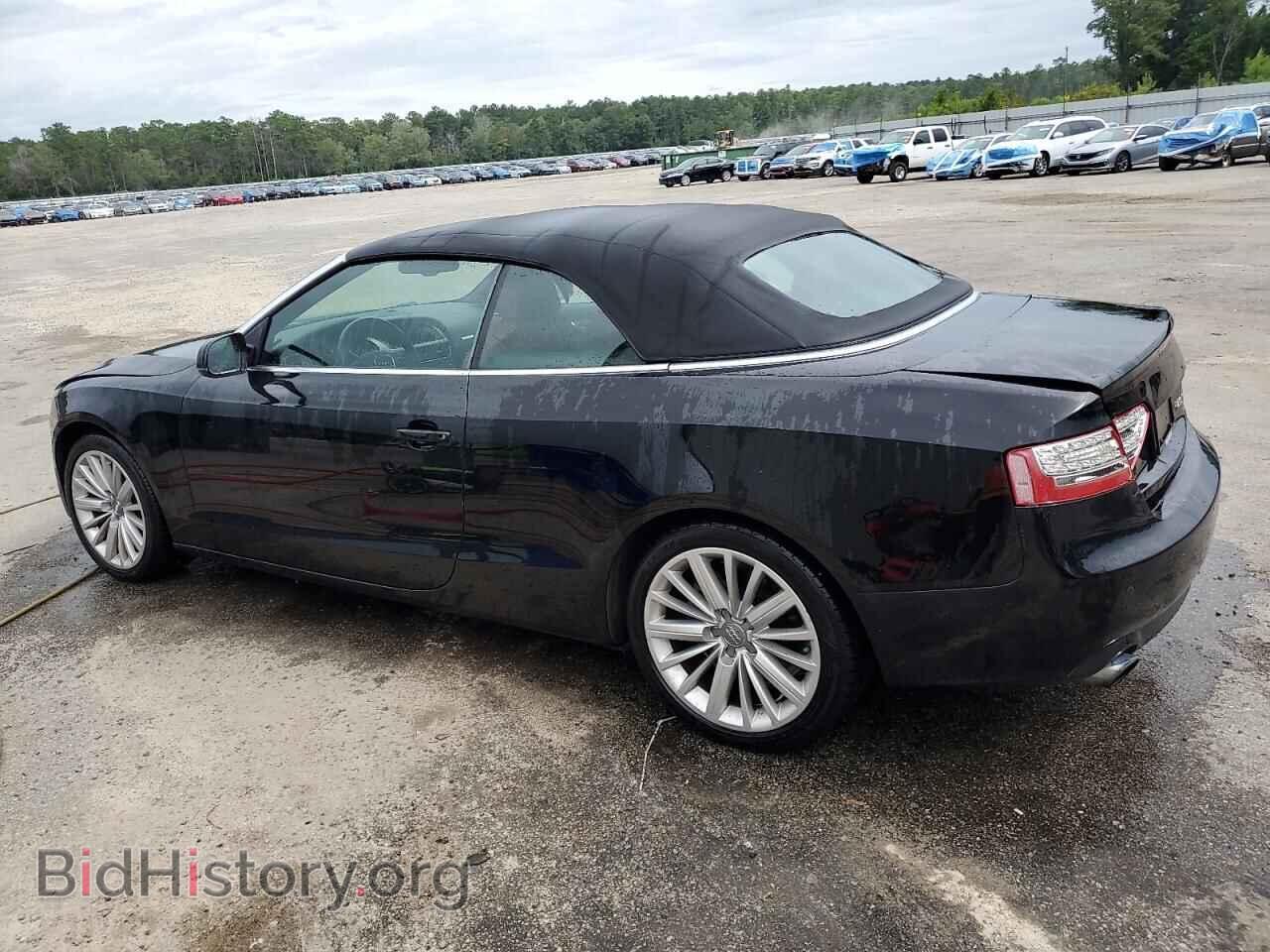 2011 AUDI A5 - VIN: WAULFAFH6BN012249 - Фото 2