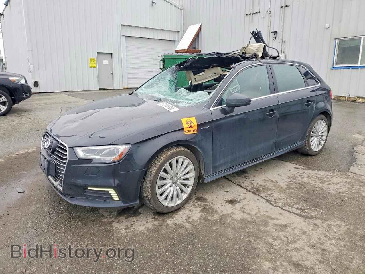 Photo WAUTPBFFXHA044073 - AUDI A3 2017