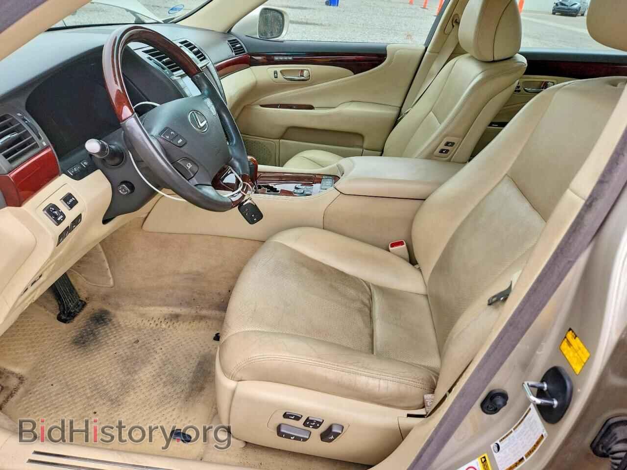 2010 LEXUS LS460 - VIN: JTHCL1EF5A5004832 - Photo 7