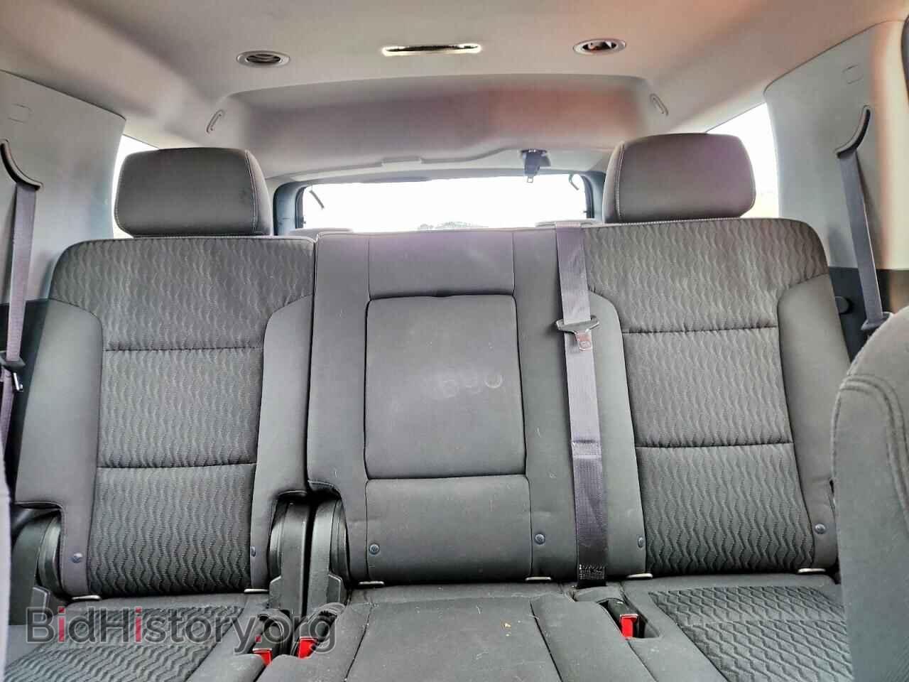 2016 GMC YUKON - VIN: 1GKS2AKC1GR256416 - Photo 10