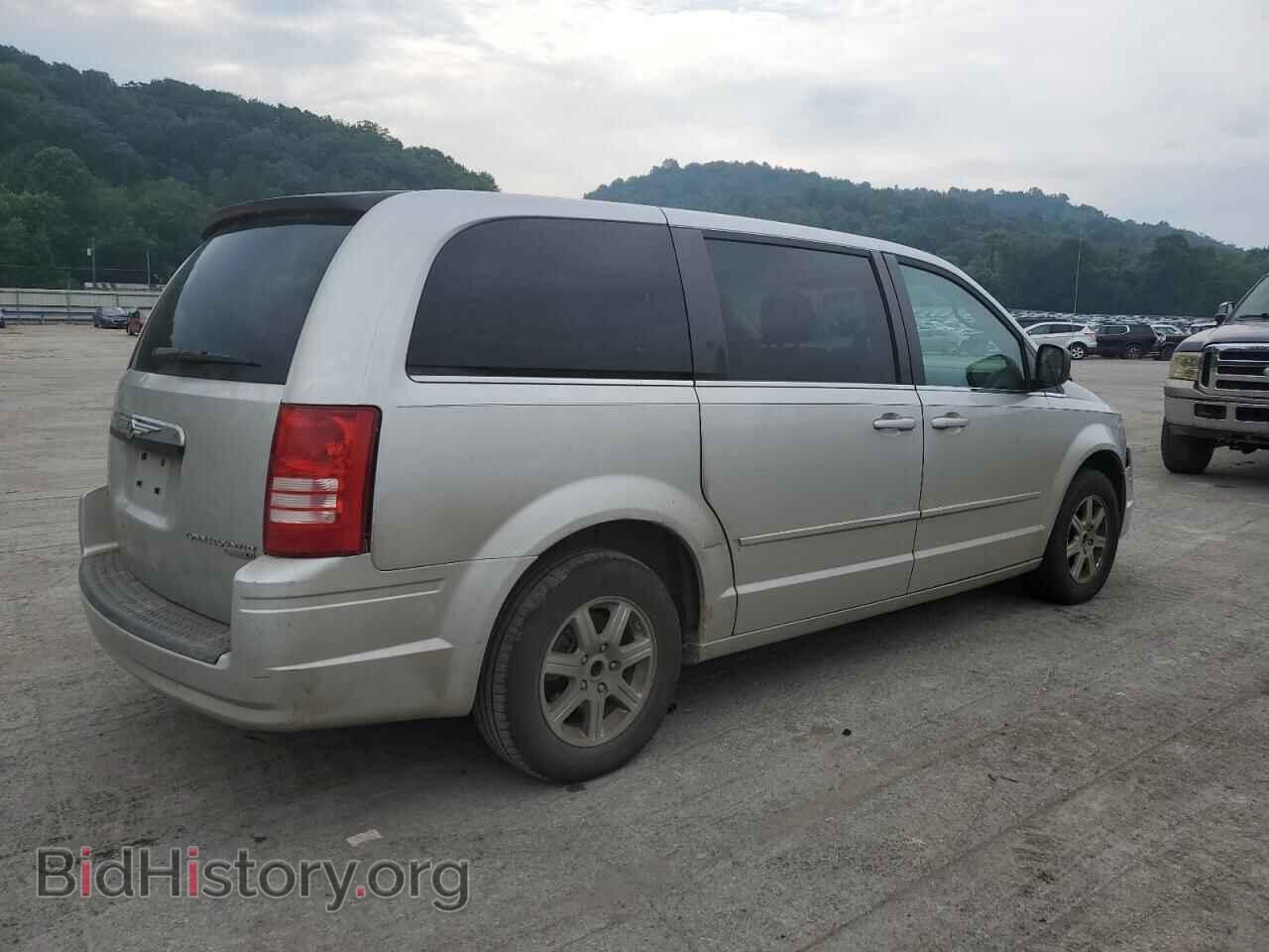 2010 CHRYSLER MINIVAN - VIN: 2A4RR2D15AR387643 - Photo 3