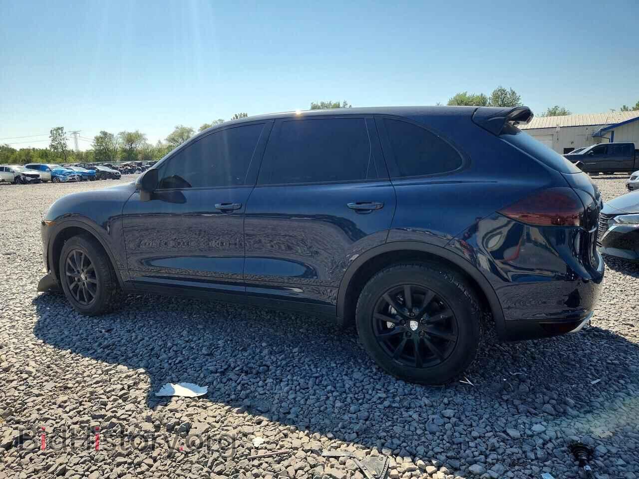 2013 PORSCHE CAYENNE - VIN: WP1AB2A26DLA81762 - Photo 2