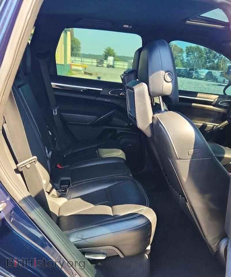 2013 PORSCHE CAYENNE - VIN: WP1AB2A26DLA81762 - Photo 10