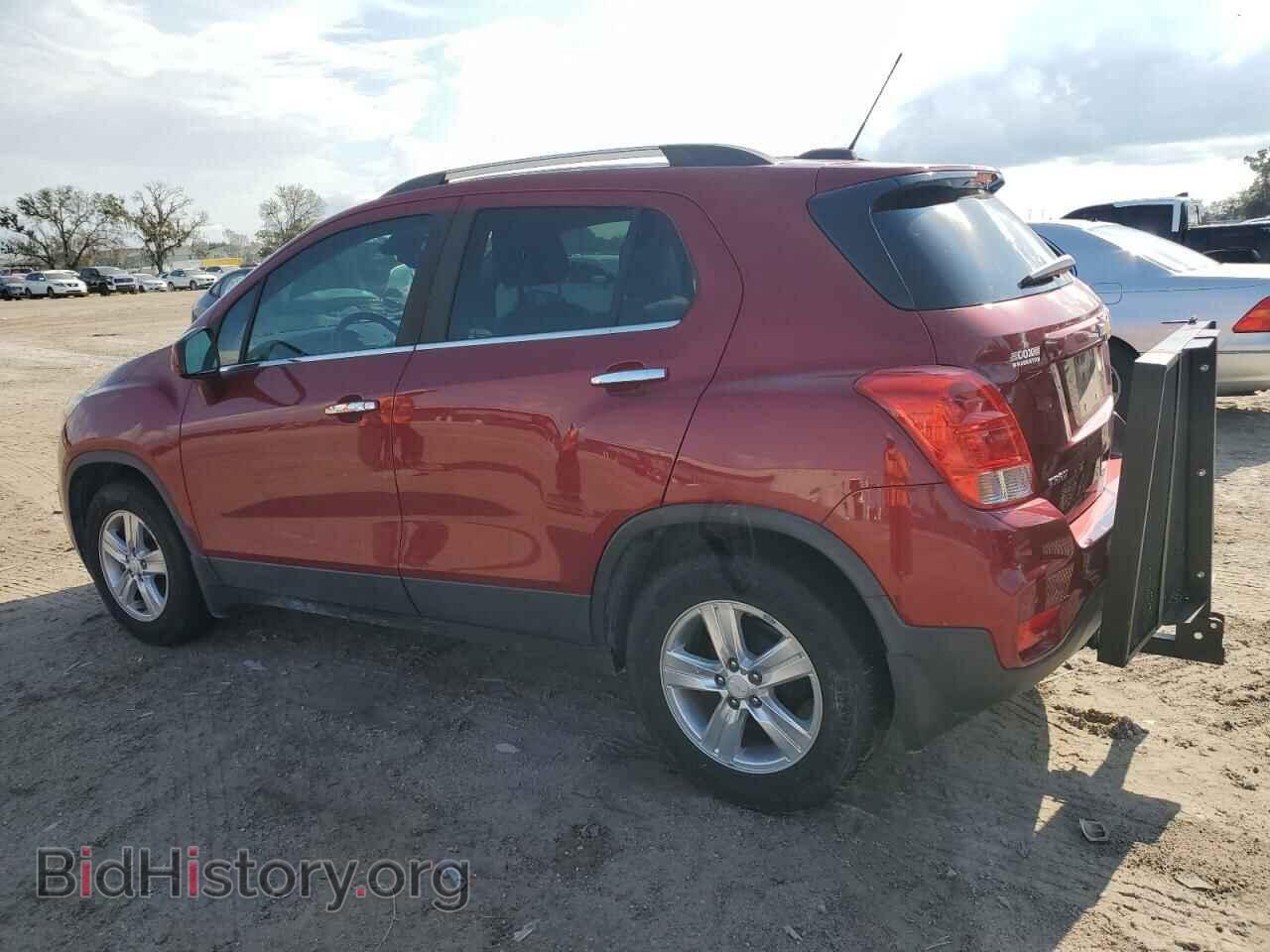 2019 CHEVROLET TRAX - VIN: 3GNCJLSB3KL242093 - Photo 2