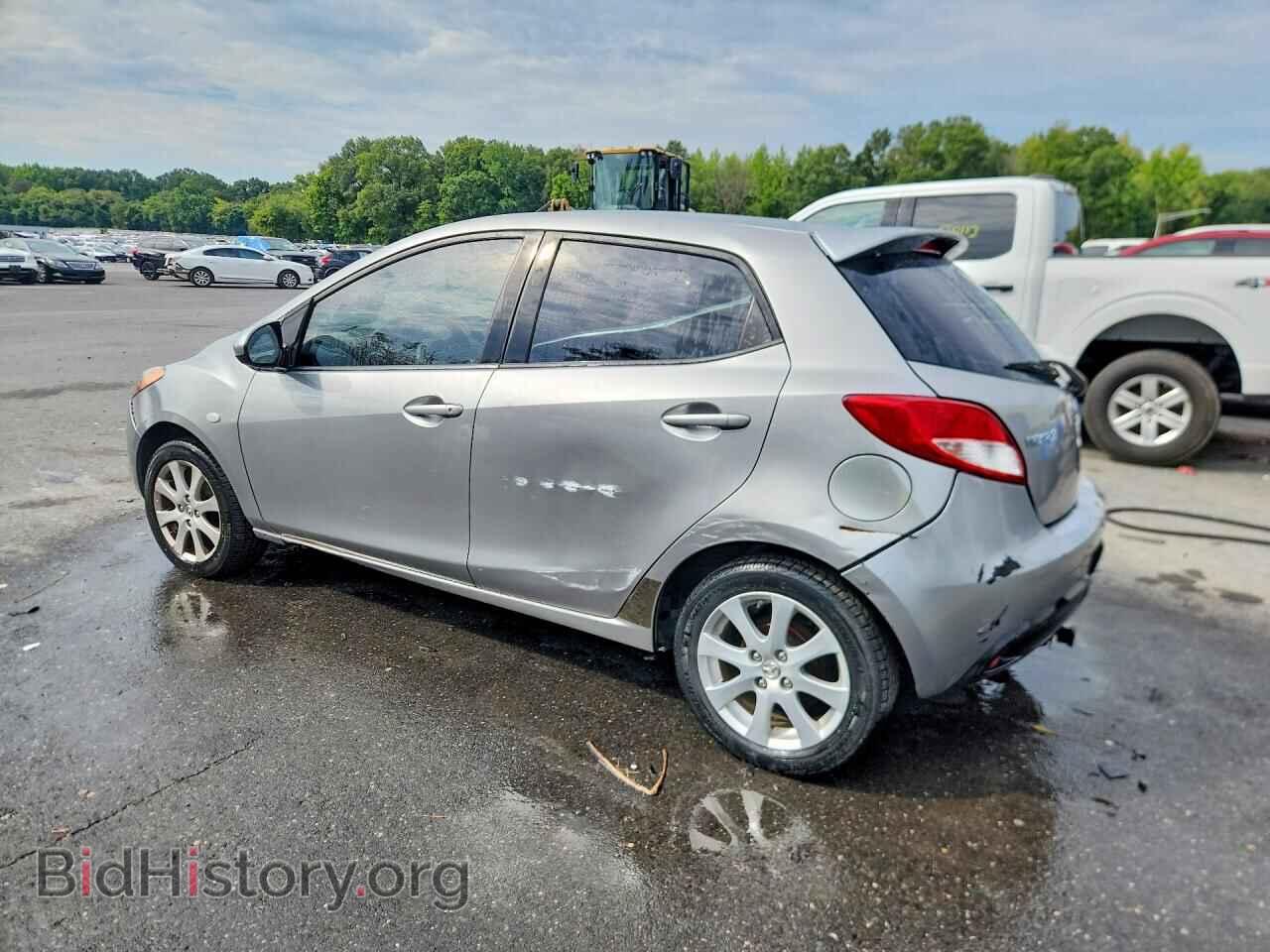 2011 MAZDA 2 - VIN: JM1DE1HY5B0102237 - Photo 2