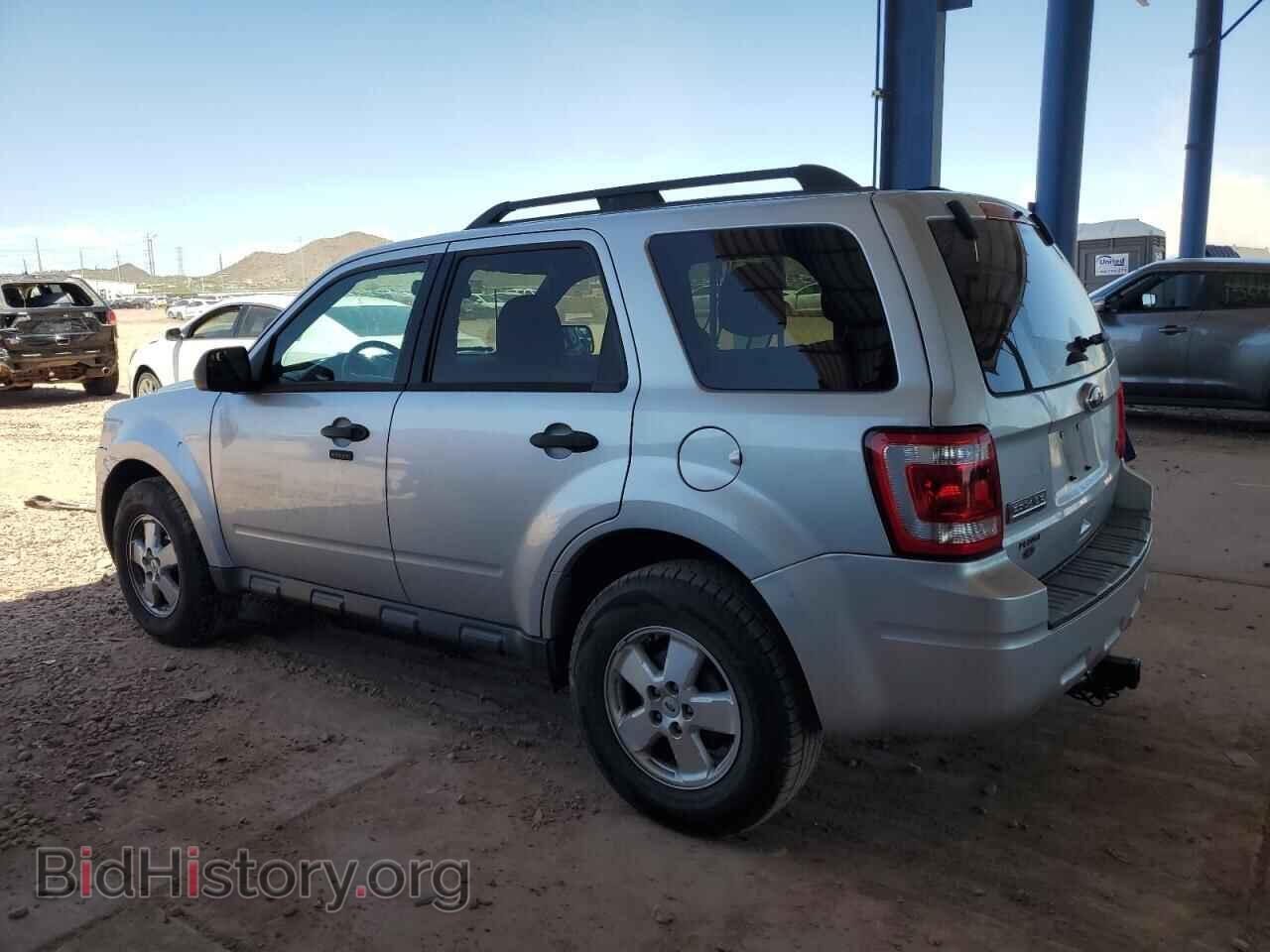 2011 FORD ESCAPE - VIN: 1FMCU9DG9BKB03899 - Фото 2