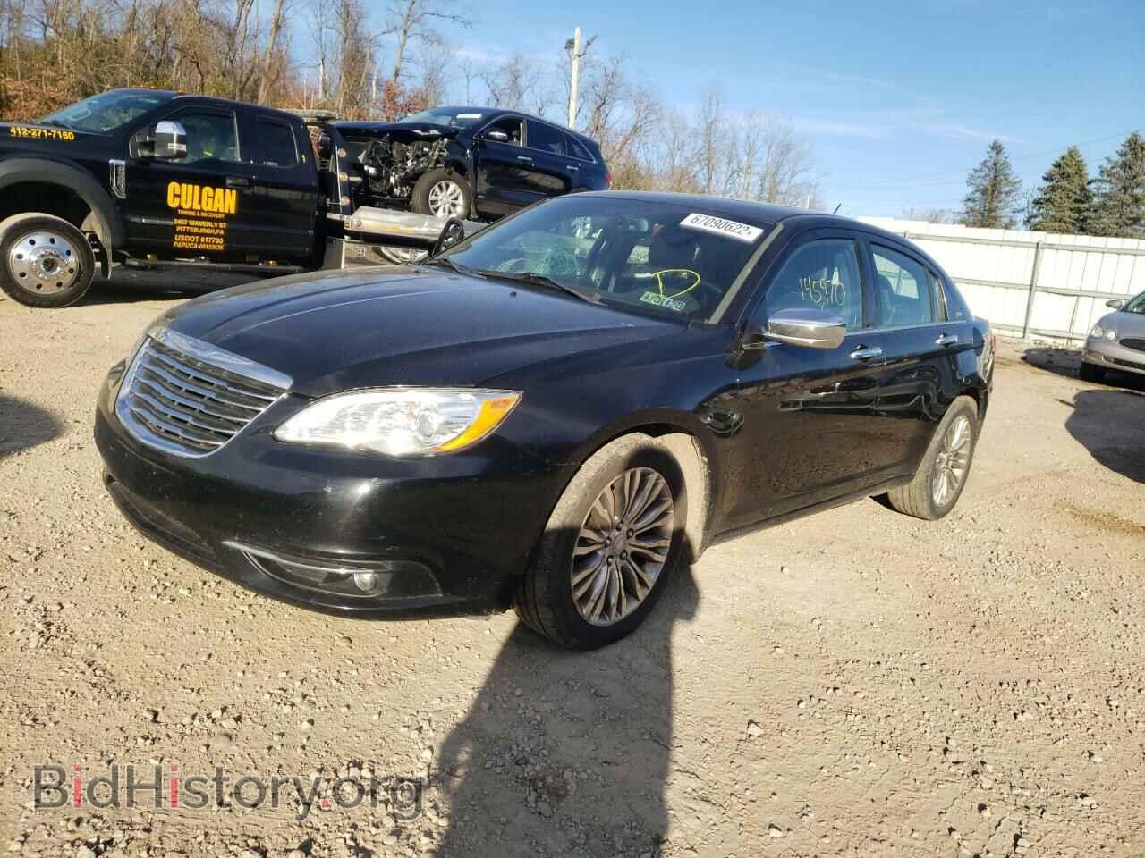 2011 CHRYSLER 200 - VIN: 1C3BC2FG4BN618447 - Фото 2