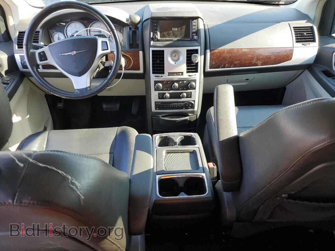 2010 CHRYSLER MINIVAN - VIN: 2A4RR8D13AR495908 - Photo 8