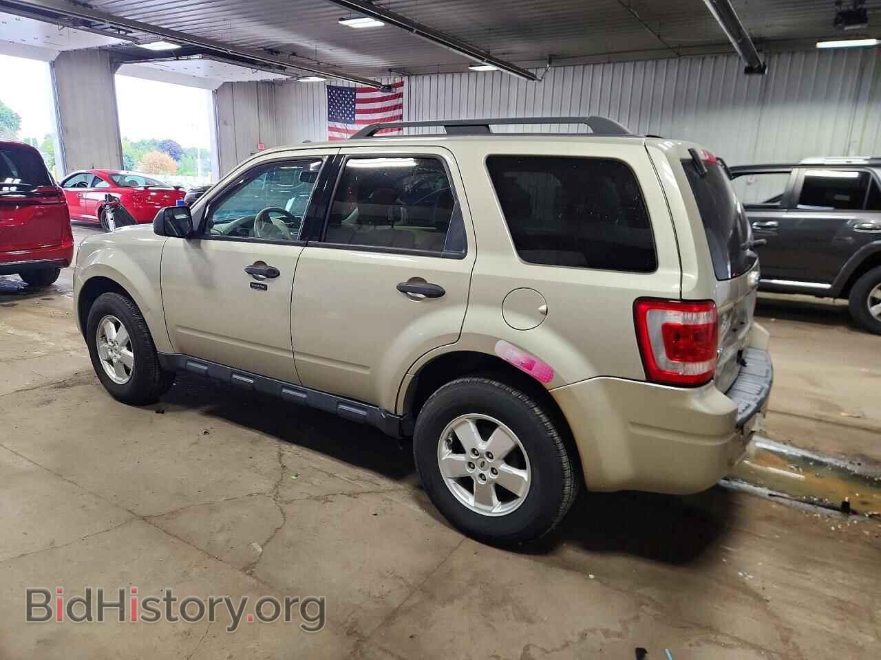 2012 FORD ESCAPE - VIN: 1FMCU0D77CKA72388 - Photo 2