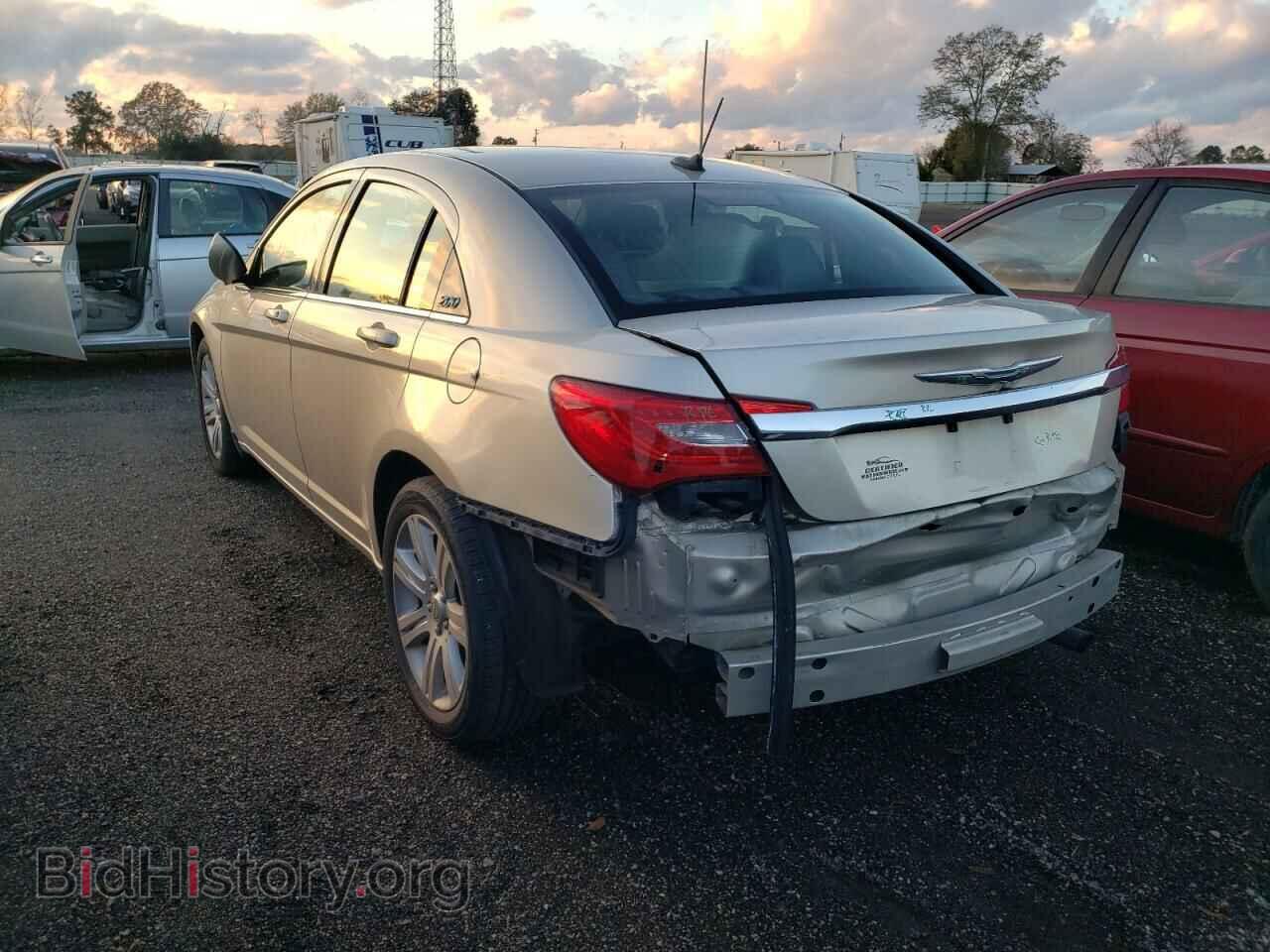 2013 CHRYSLER 200 - VIN: 1C3CCBAB0DN671665 - Фото 3