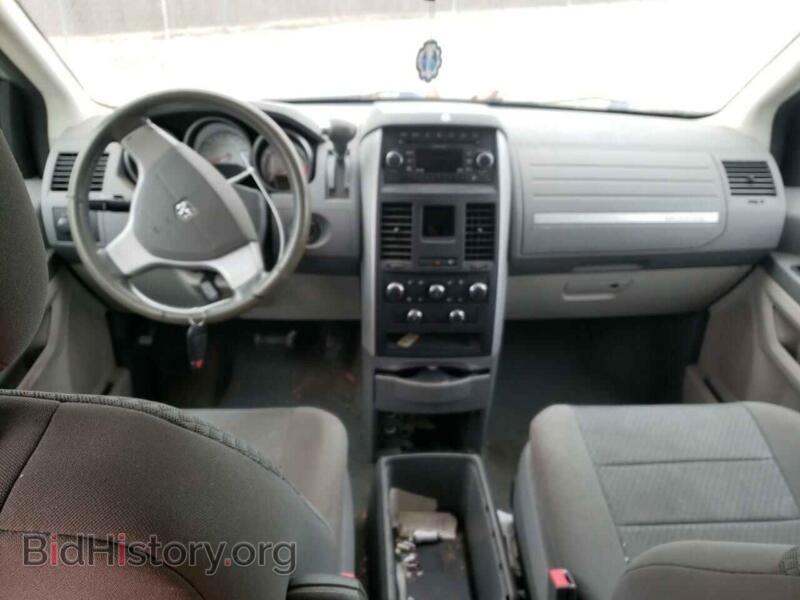 2010 Dodge CARAVAN (VIN 2D4RN3D1XAR396834) — фото 8 из 13