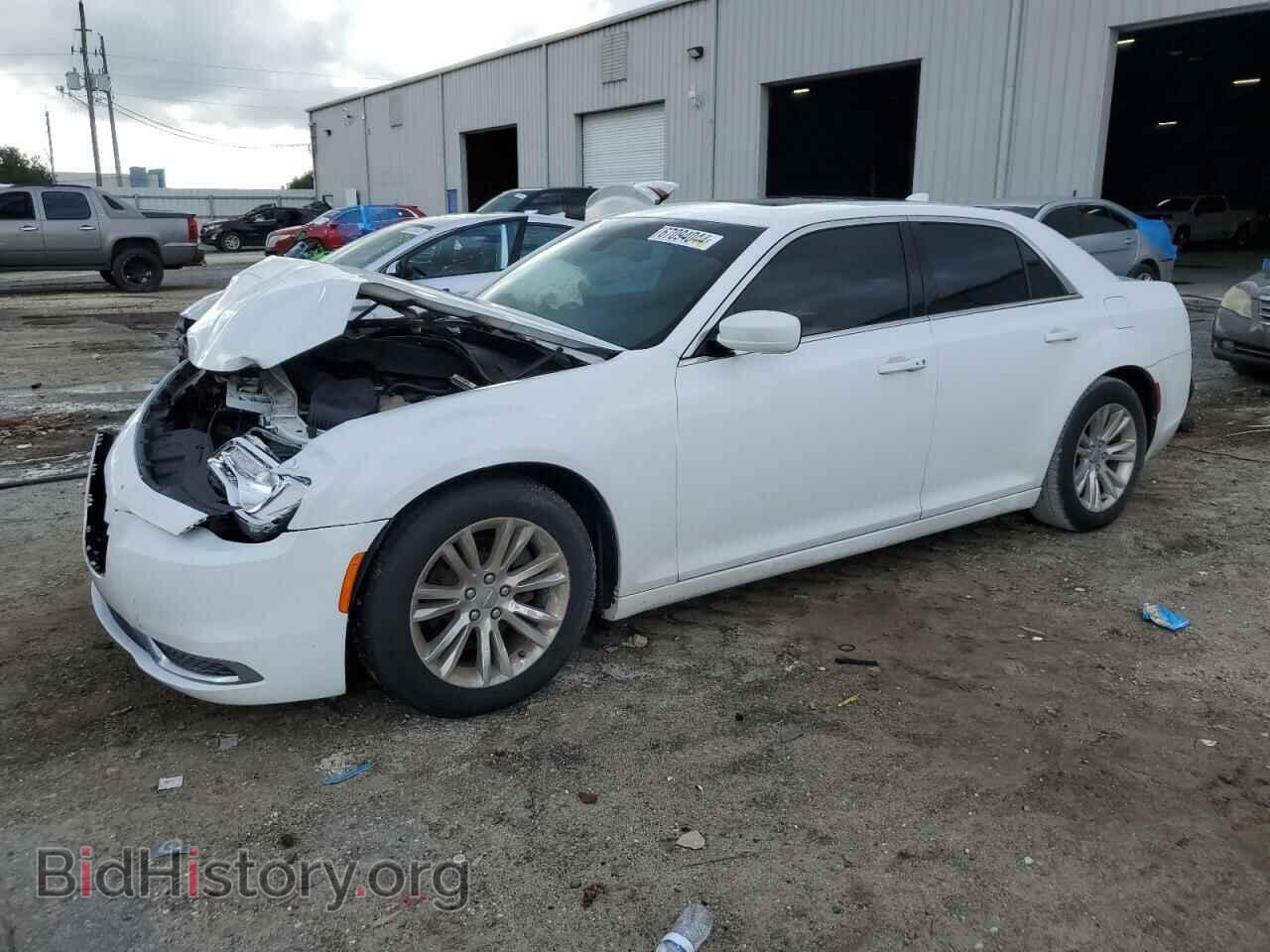 Photo 2C3CCAAG8HH552654 - CHRYSLER 300 2017