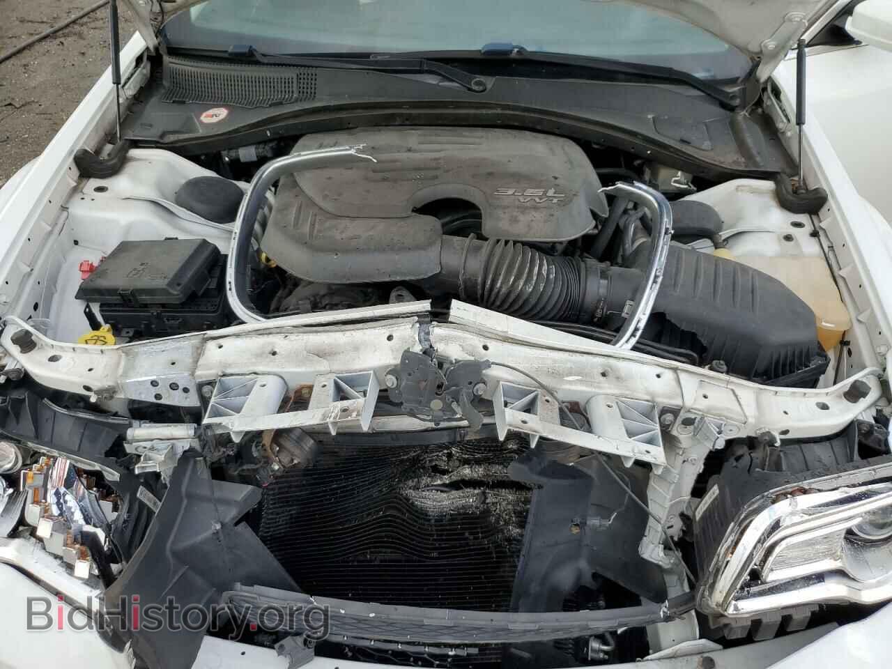 2017 CHRYSLER 300 - VIN: 2C3CCAAG8HH552654 - Фото 11