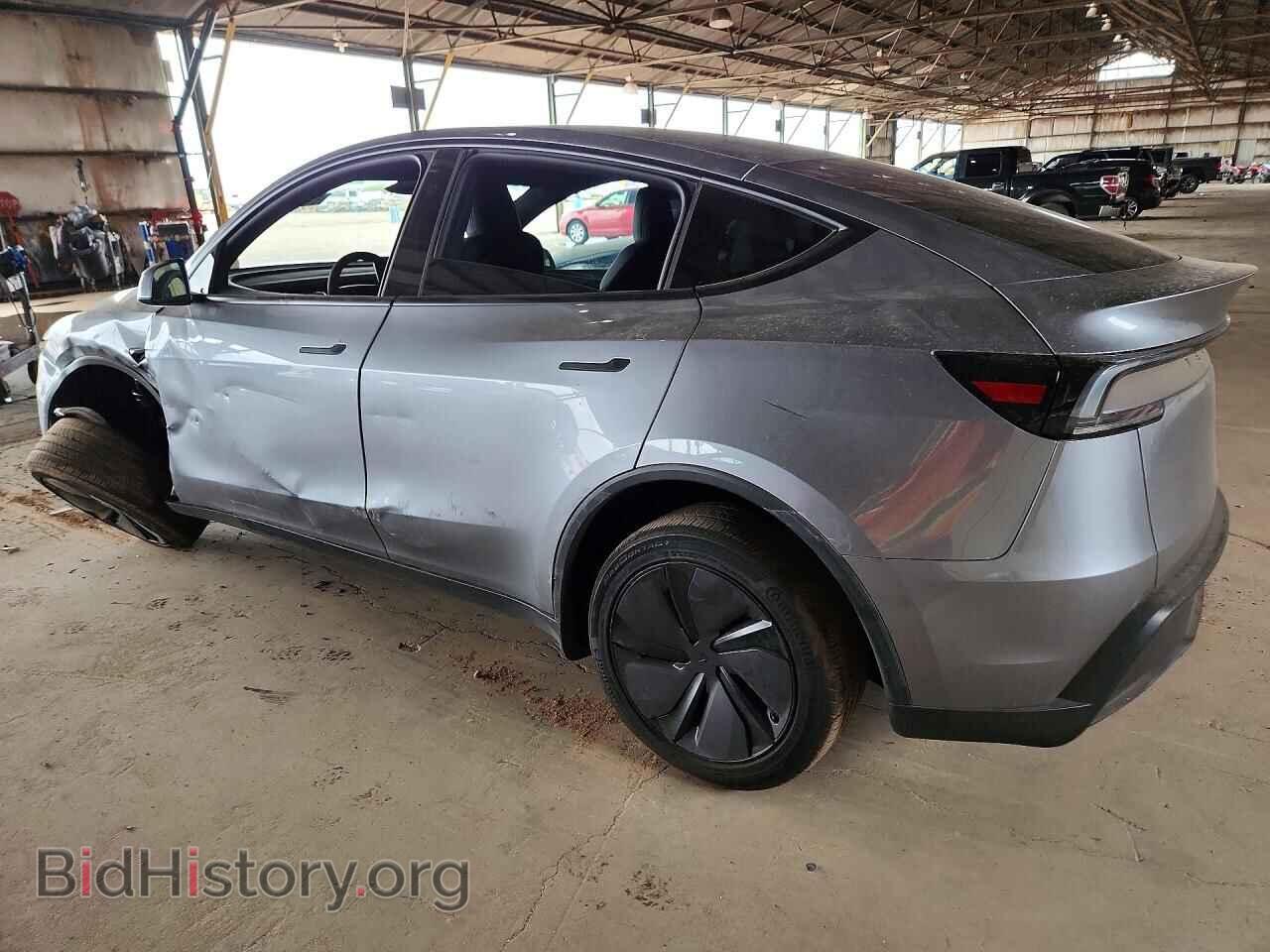 2026 TESLA MODEL Y - VIN: 7SAYGDED4TF612082 - Photo 2