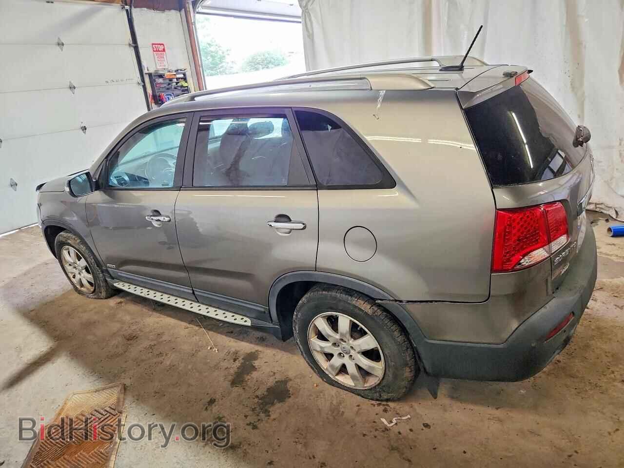 2013 KIA SORENTO - VIN: 5XYKTCA61DG326264 - Фото 2