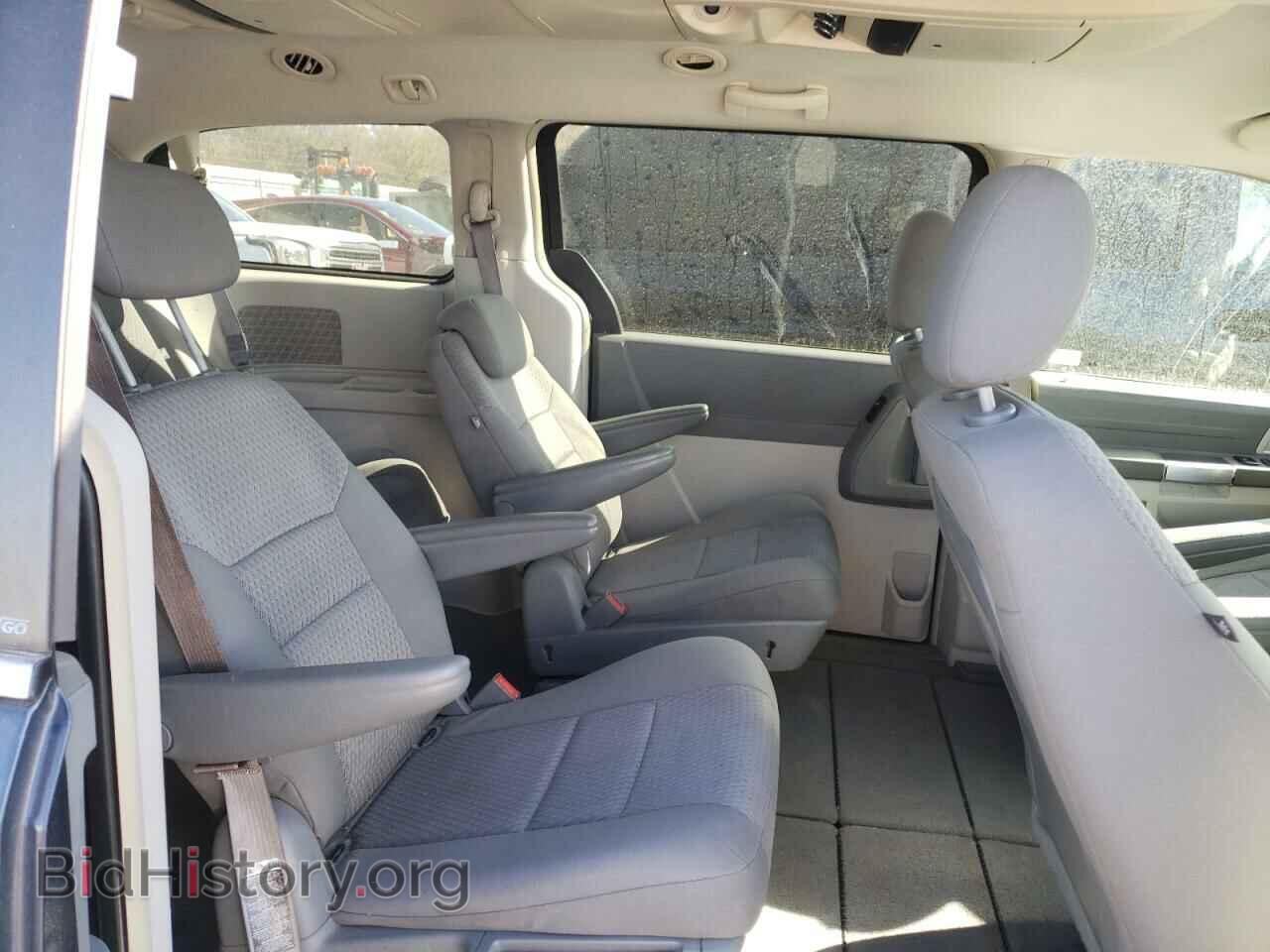 2008 CHRYSLER MINIVAN - VIN: 2A8HR54P58R694370 - Фото 6