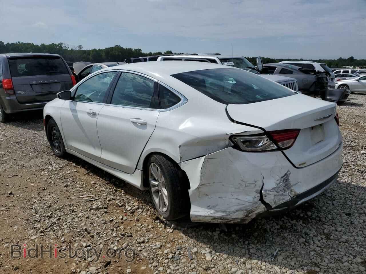 2015 CHRYSLER 200 - VIN: 1C3CCCAB1FN602086 - Фото 2