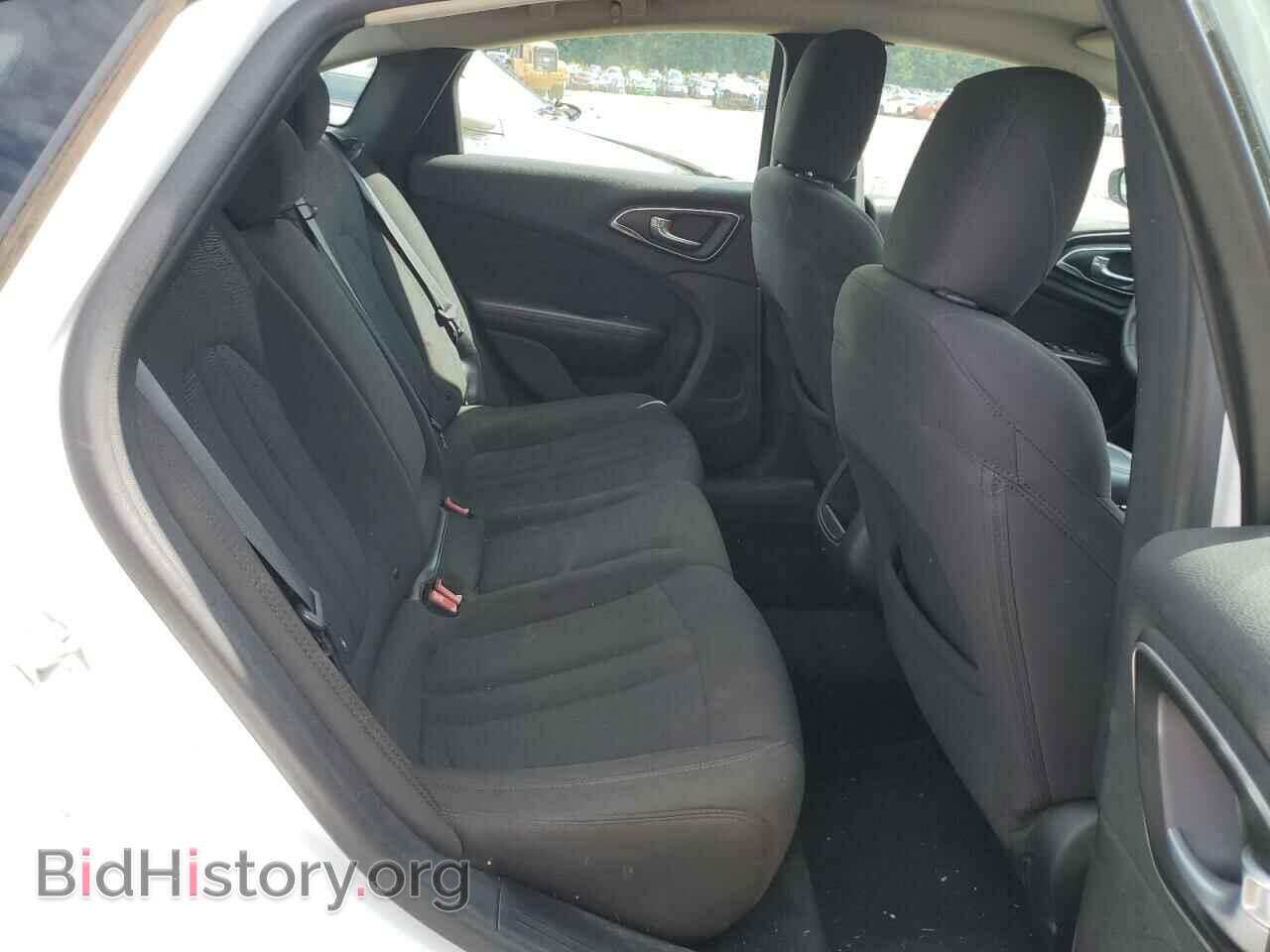 2015 CHRYSLER 200 - VIN: 1C3CCCAB1FN602086 - Фото 10