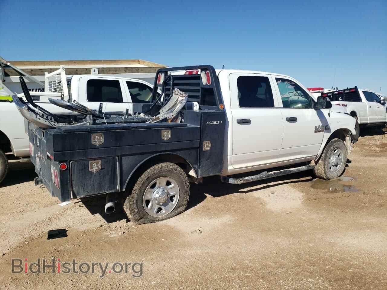 2017 RAM All Models - VIN: 3C6UR5CL5HG529503 - Фото 3