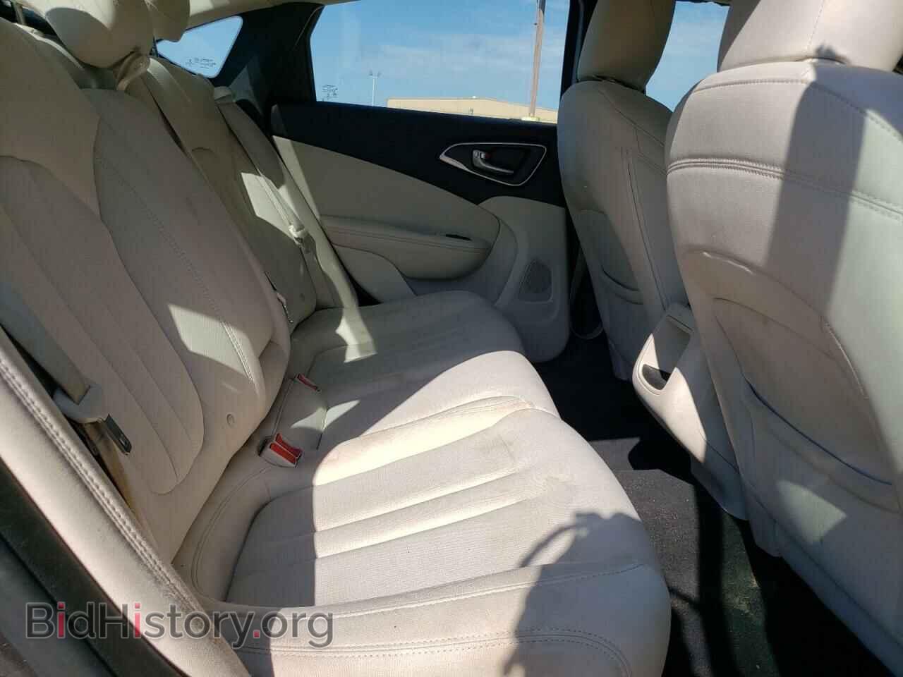 2015 CHRYSLER 200 - VIN: 1C3CCCAB7FN623055 - Фото 10