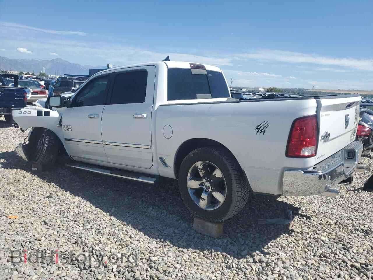 2015 RAM 1500 - VIN: 1C6RR6LT7FS613615 - Photo 2