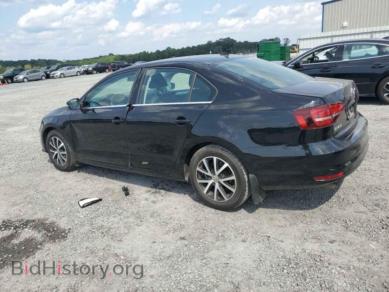 2017 VOLKSWAGEN JETTA - VIN: 3VWDB7AJ7HM229292 - Фото 2