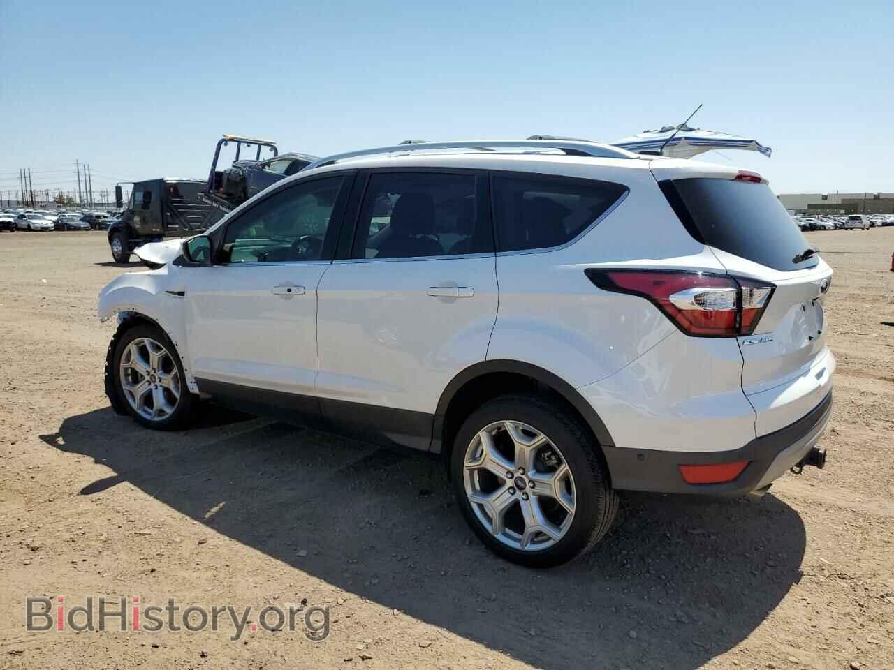 2017 FORD ESCAPE - VIN: 1FMCU9J96HUE74392 - Фото 2