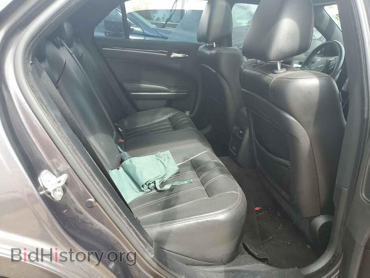 2017 CHRYSLER 300 - VIN: 2C3CCABG7HH508210 - Фото 10