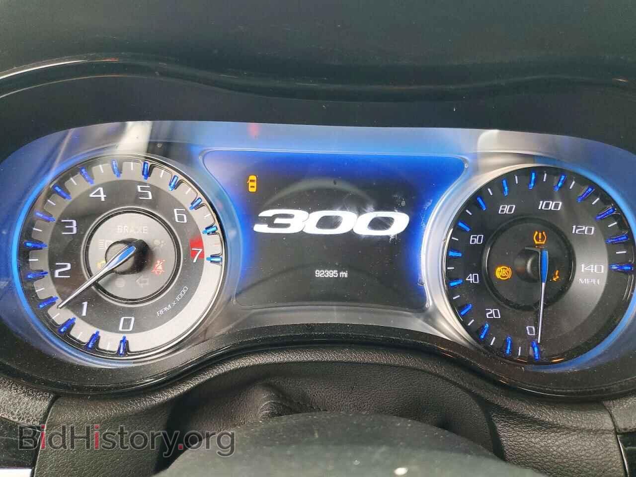 2020 CHRYSLER 300 - VIN: 2C3CCABG2LH220619 - Фото 9