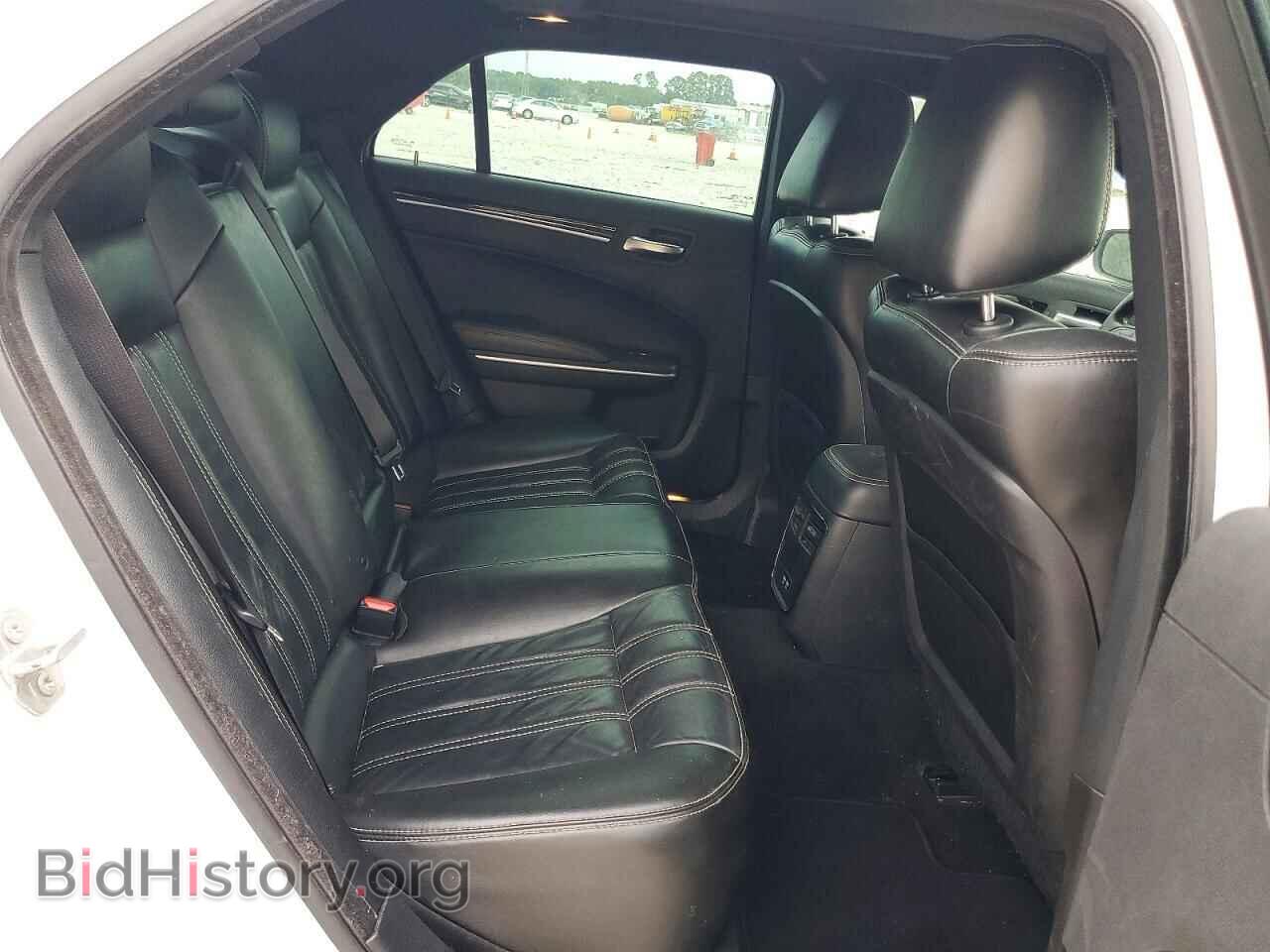 2020 CHRYSLER 300 - VIN: 2C3CCABG2LH220619 - Фото 10