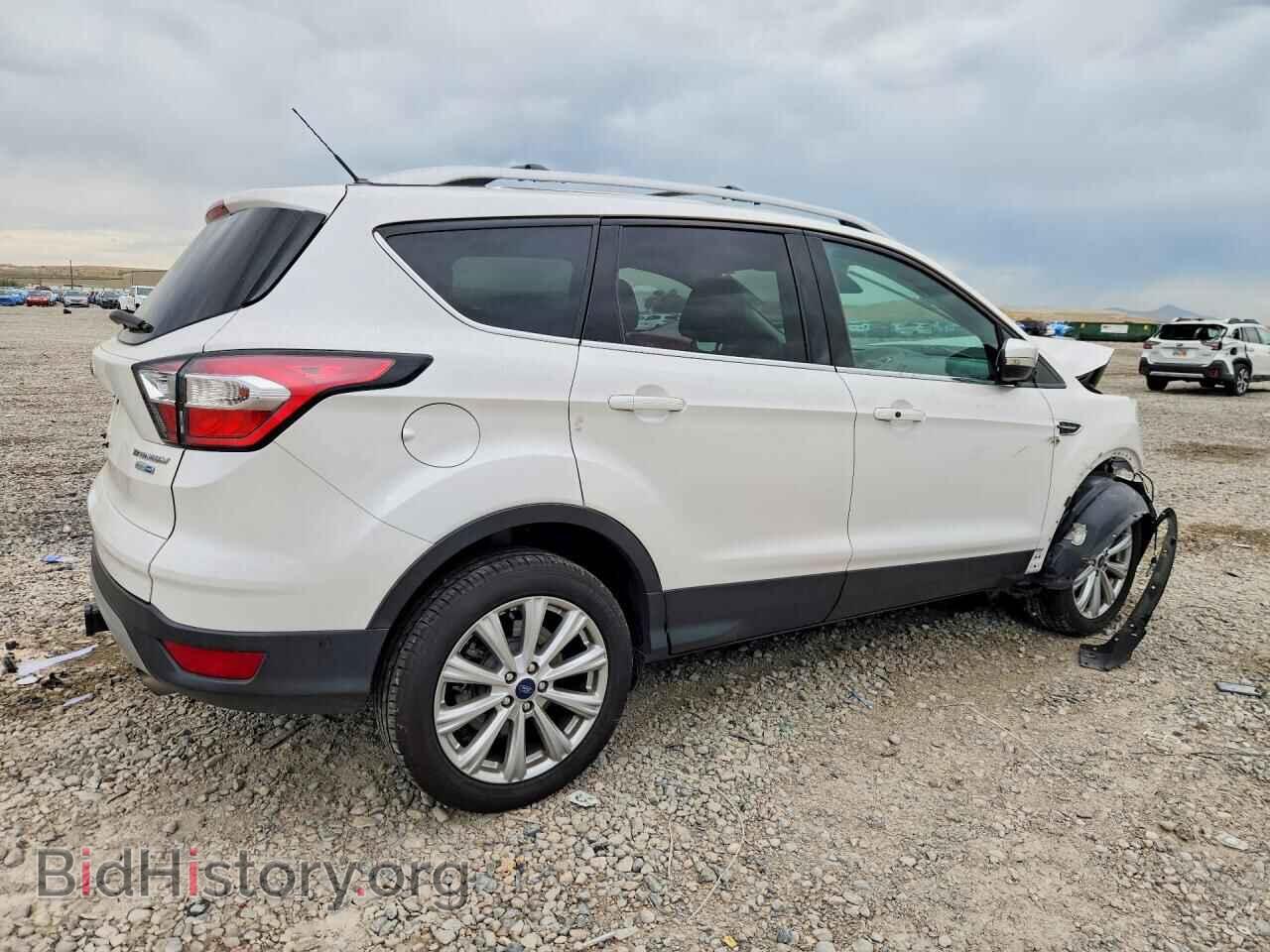 2017 FORD ESCAPE - VIN: 1FMCU9J91HUB62576 - Фото 3