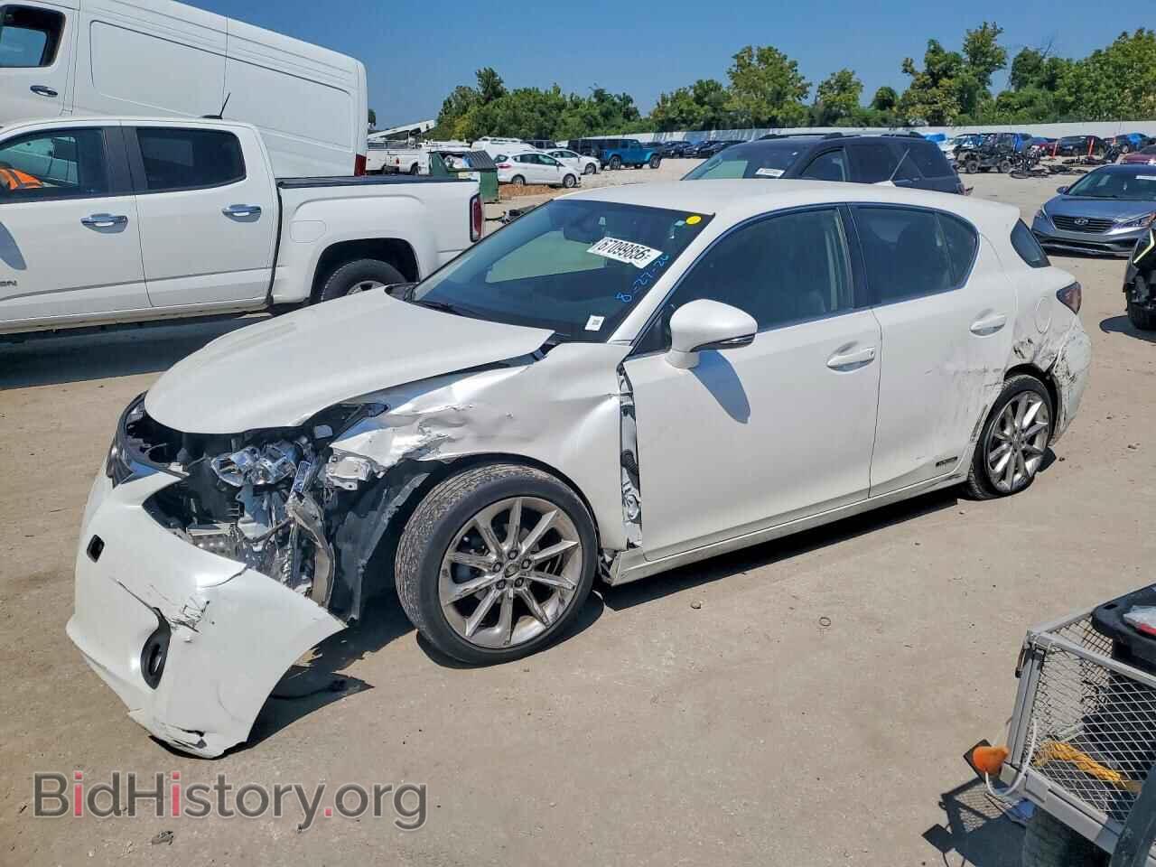 Фотография JTHKD5BH3C2077207 - LEXUS CT 200 2012