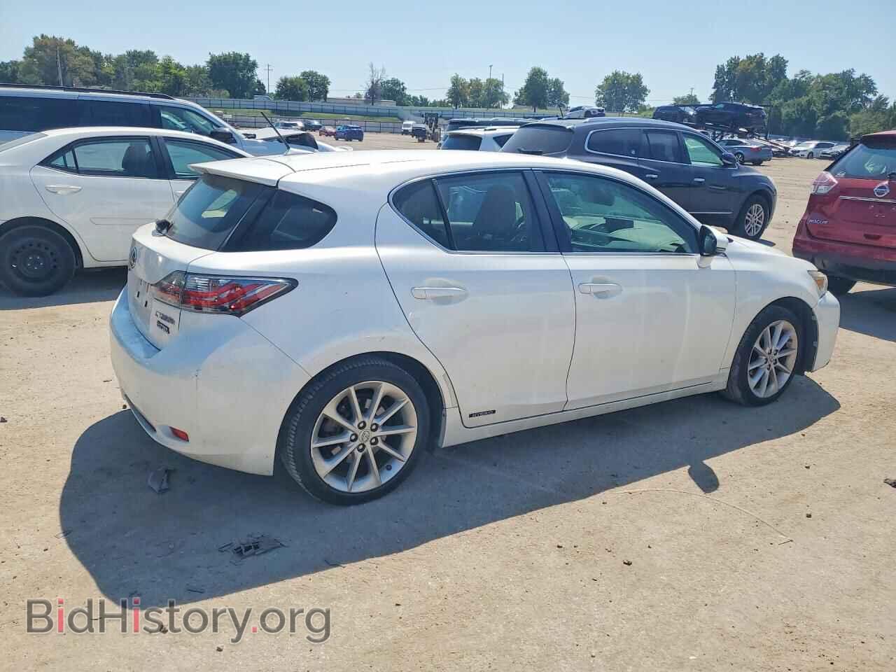 2012 LEXUS CT 200 - VIN: JTHKD5BH3C2077207 - Photo 3