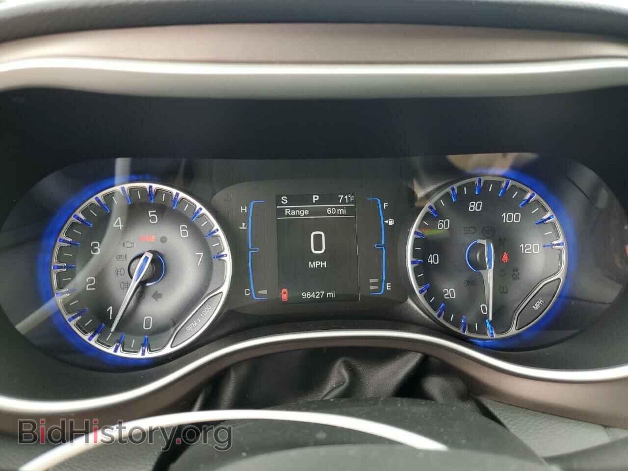 2017 CHRYSLER PACIFICA - VIN: 2C4RC1BG0HR613770 - Фото 9