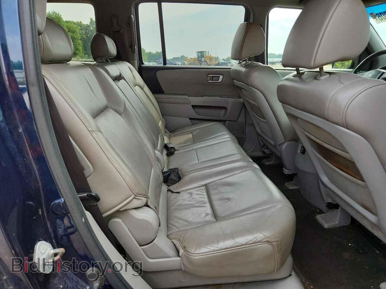 2011 HONDA PILOT - VIN: 5FNYF4H52BB049200 - Photo 11