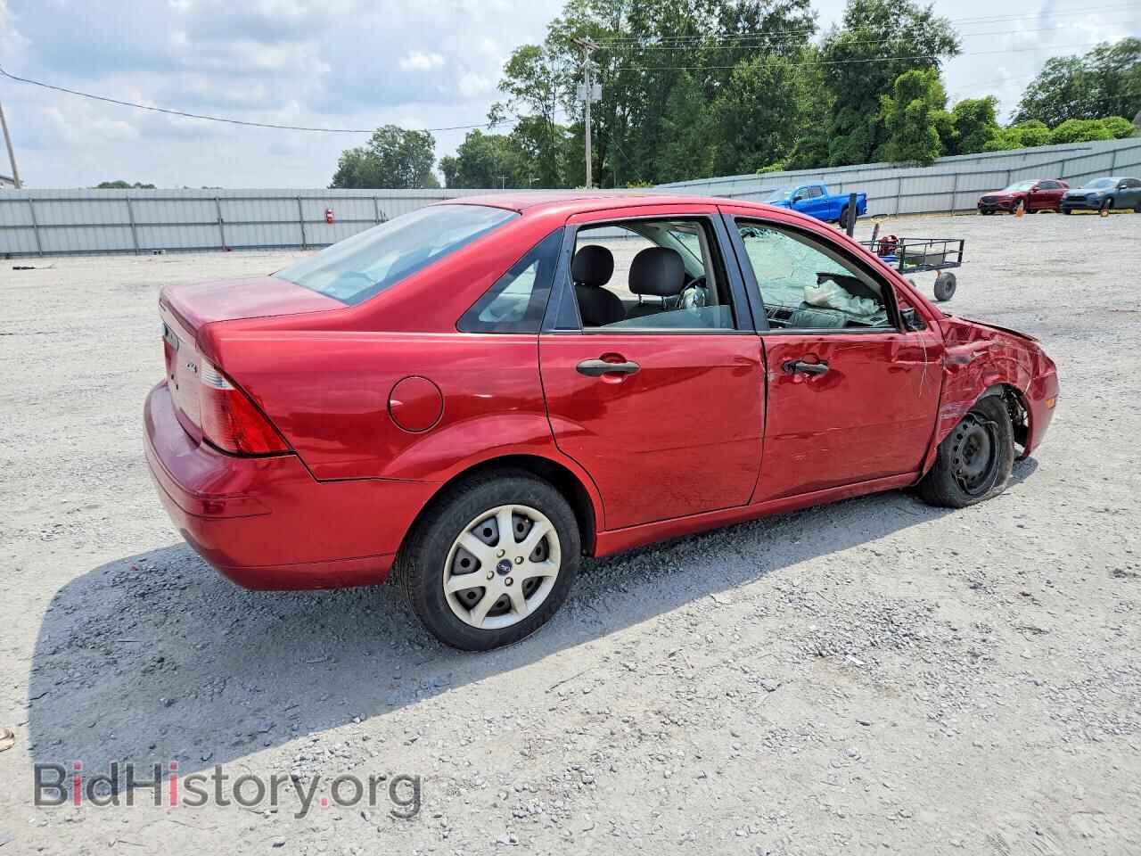 2005 FORD FOCUS - VIN: 1FAFP34N85W199886 - Фото 3