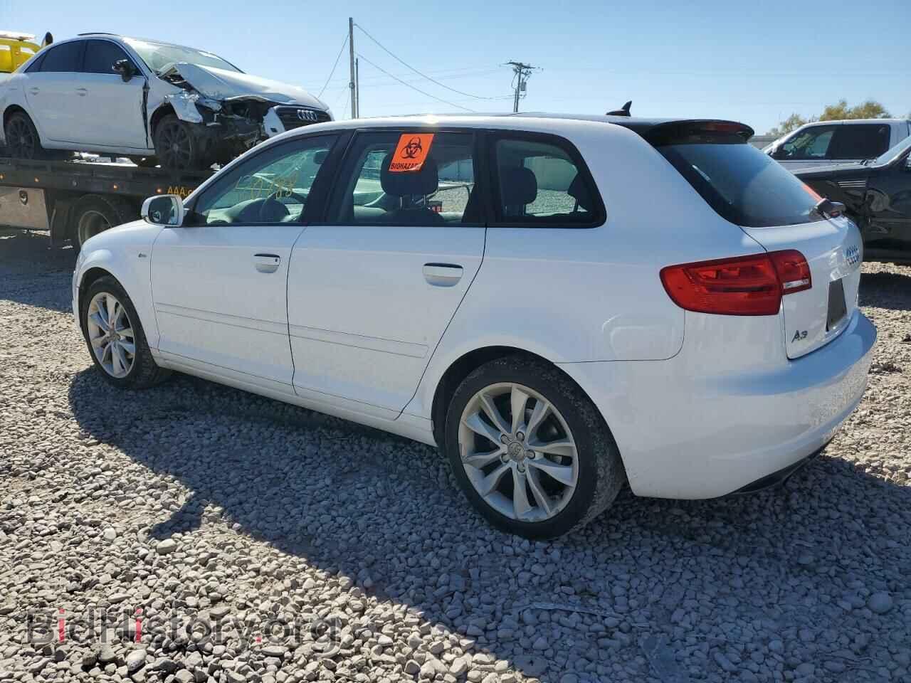 2012 AUDI A3 - VIN: WAUBJAFM6CA099991 - Photo 2