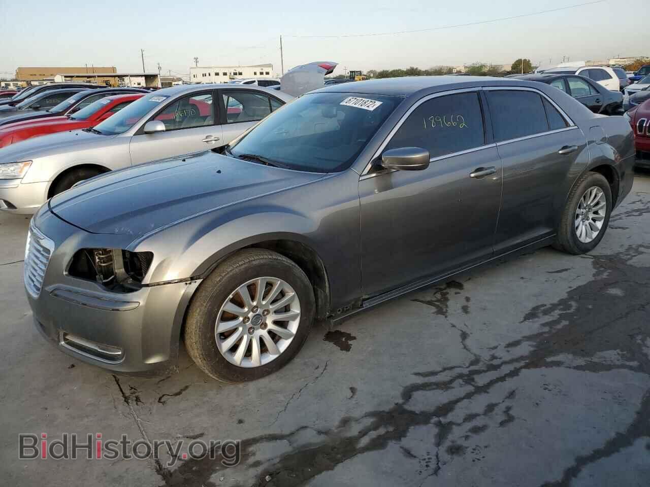Фотография 2C3CCAAGXCH114288 - CHRYSLER 300 2012