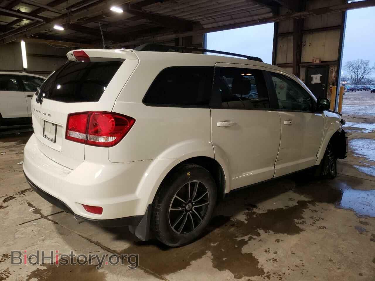 2019 DODGE JOURNEY - VIN: 3C4PDCBG7KT731870 - Фото 3
