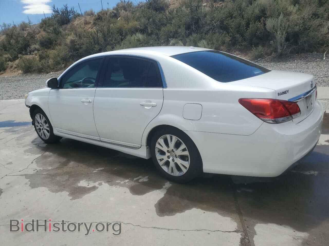 2011 TOYOTA AVALON - VIN: 4T1BK3DB4BU385893 - Фото 2