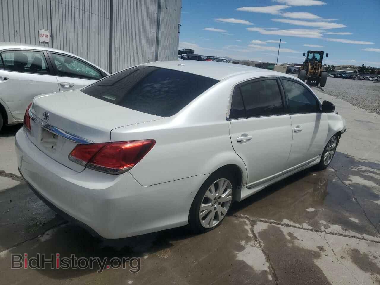 2011 TOYOTA AVALON - VIN: 4T1BK3DB4BU385893 - Фото 3