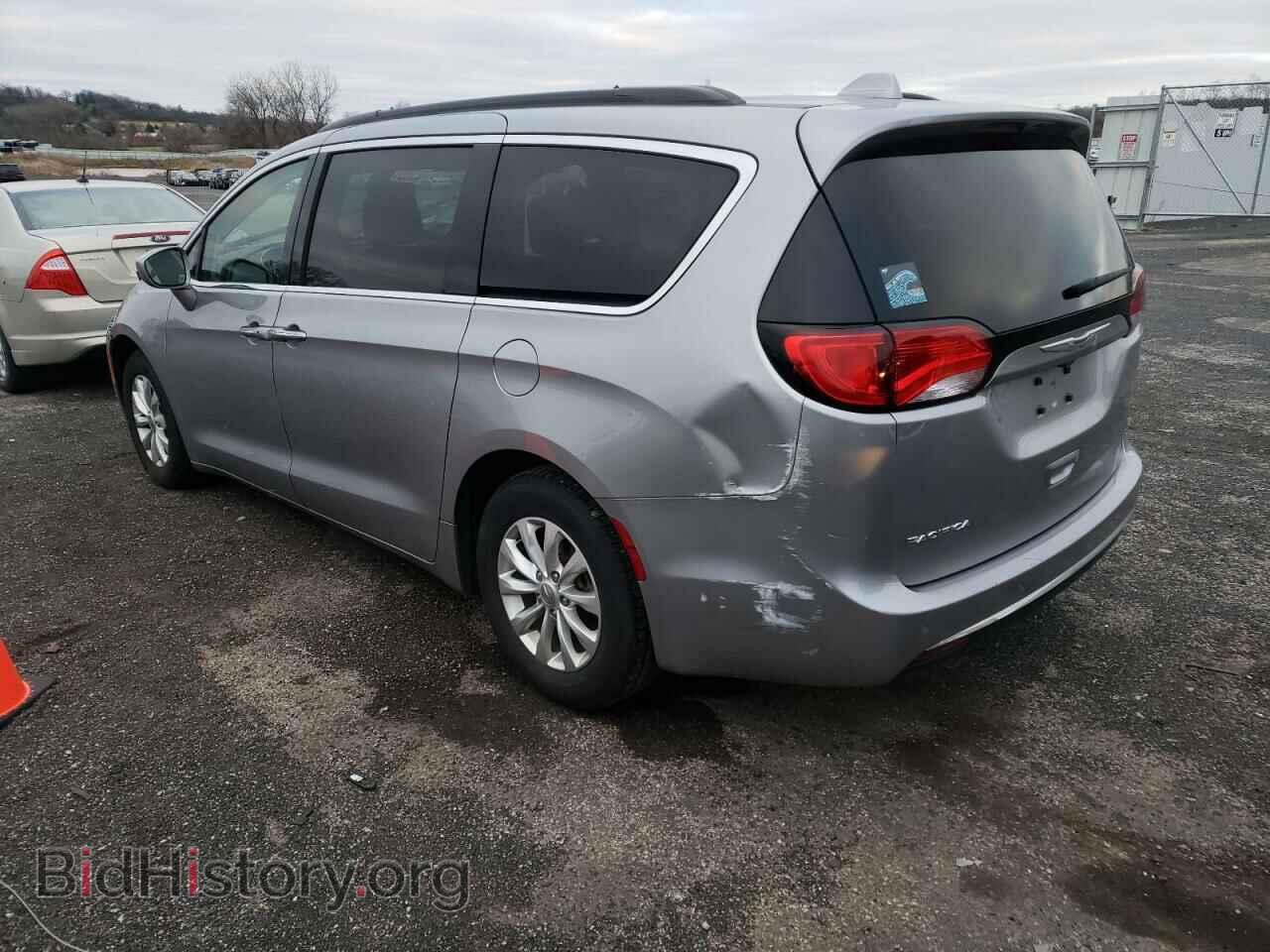 2018 CHRYSLER PACIFICA - VIN: 2C4RC1FG5JR258062 - Photo 3