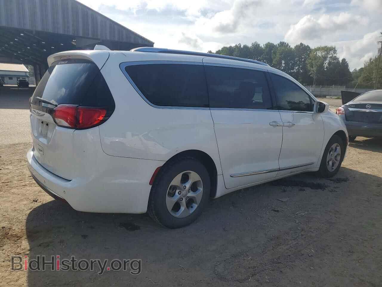 2017 CHRYSLER PACIFICA - VIN: 2C4RC1EG4HR515627 - Фото 3