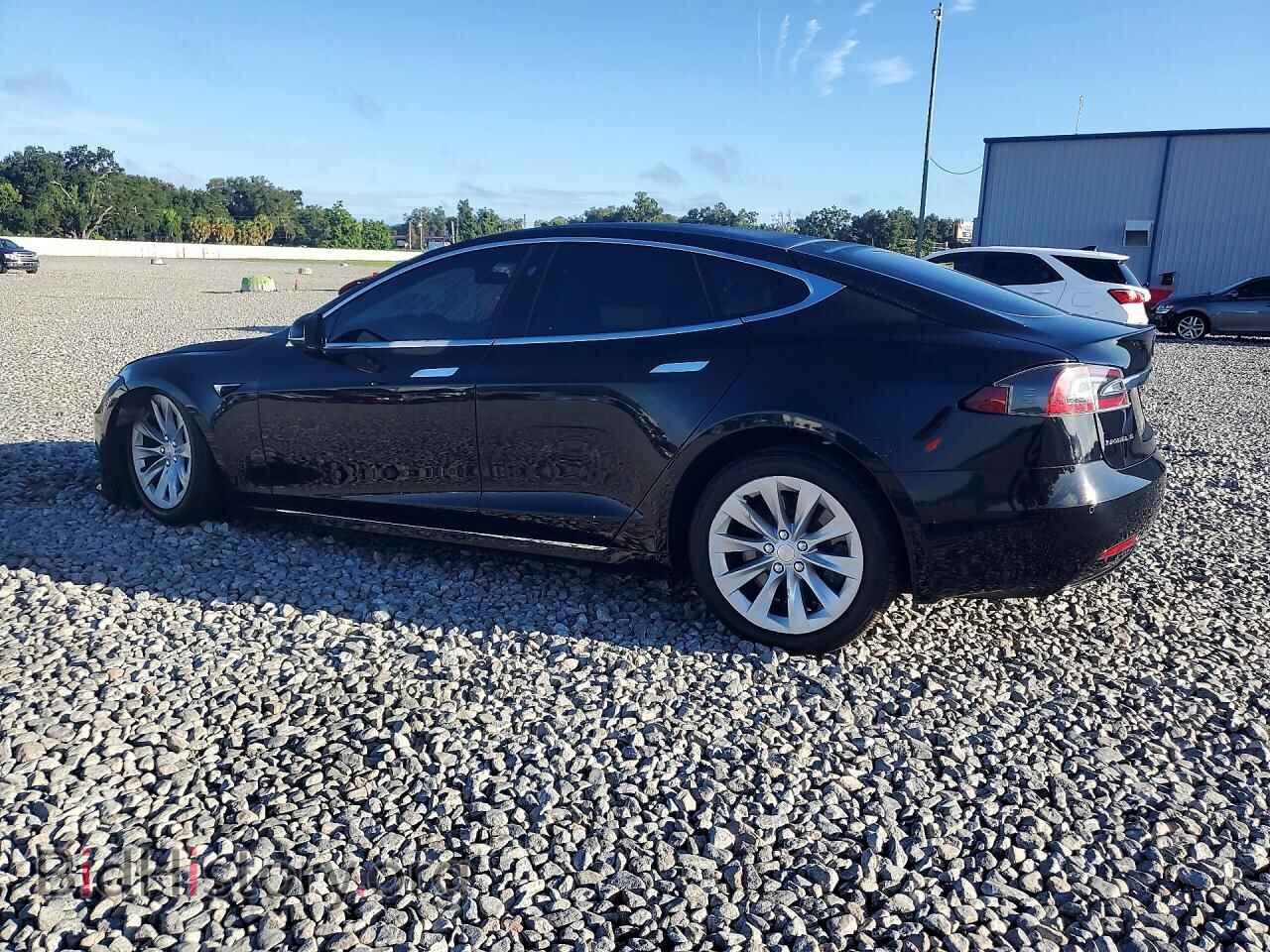 2018 TESLA MODEL S - VIN: 5YJSA1E25JF293984 - Photo 2