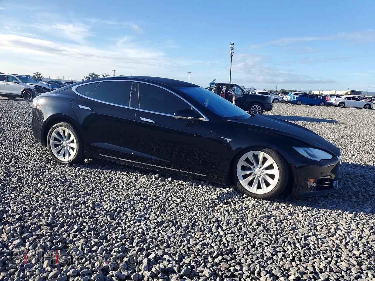 2018 TESLA MODEL S - VIN: 5YJSA1E25JF293984 - Photo 4