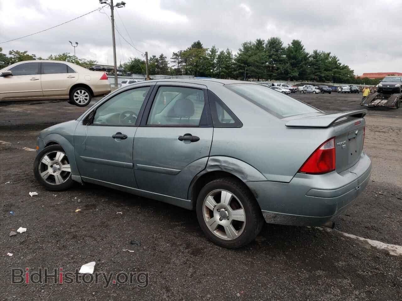2005 FORD FOCUS - VIN: 1FAFP34N05W316831 - Фото 2