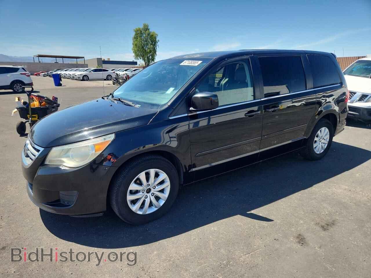 Photo 2V4RW3D10AR199378 - VOLKSWAGEN ROUTAN 2010