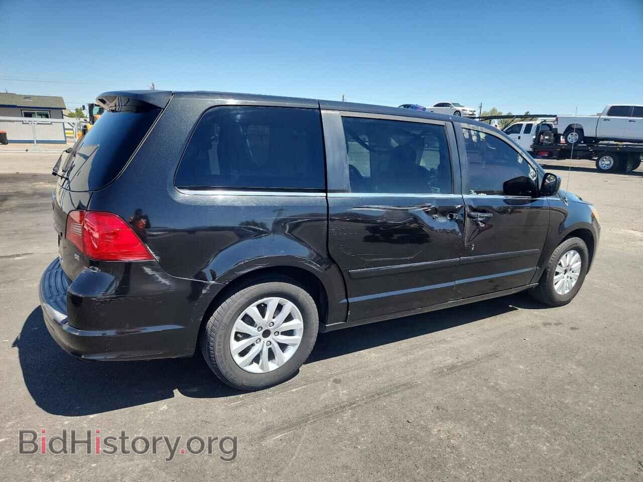 2010 VOLKSWAGEN ROUTAN - VIN: 2V4RW3D10AR199378 - Фото 3